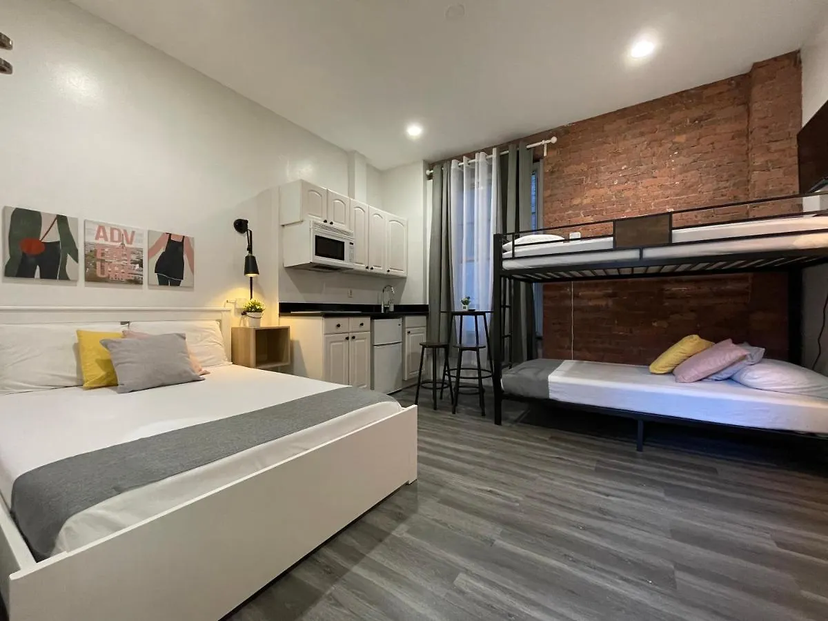 Apartment Hotel And The City, Empire State Building New York United States