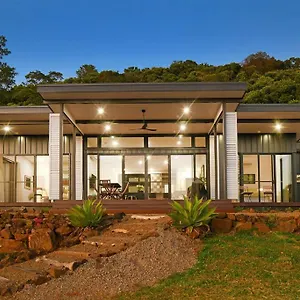 https://wild-rosemary-lodge.queenslandhotels.net