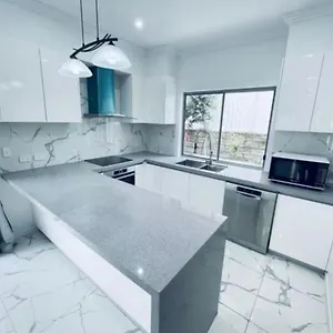 https://a5u3-apartment-gold-coast.queenslandhotels.net
