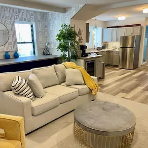  Apartment Modern Fully Renovated & Loft In Downtown